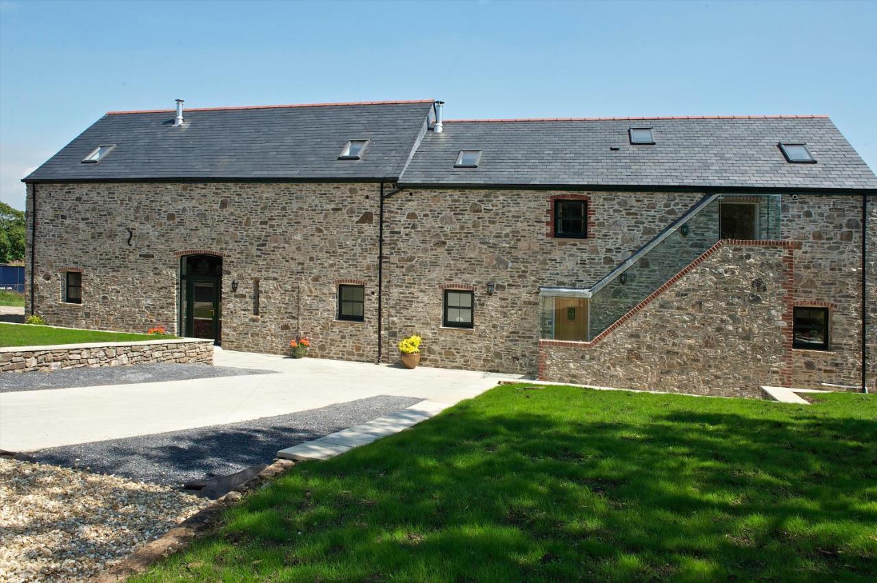 Kidwelly Farmhouse B&B エクステリア 写真